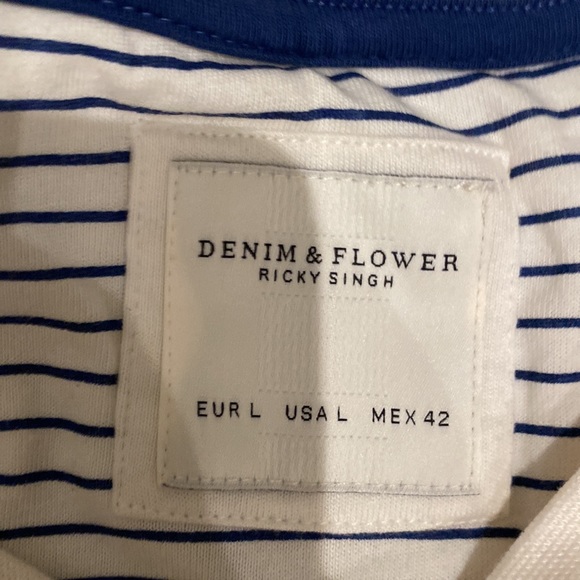 Denim and flower tee - Picture 3 of 3